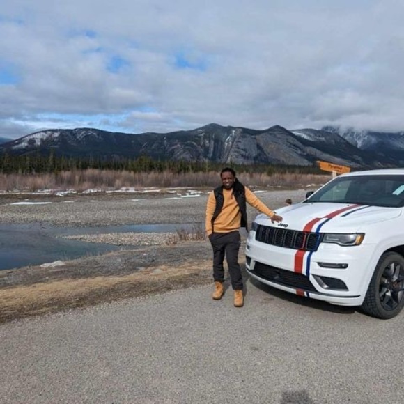 Meet your Posher, Esteban - Picture 1 of 1